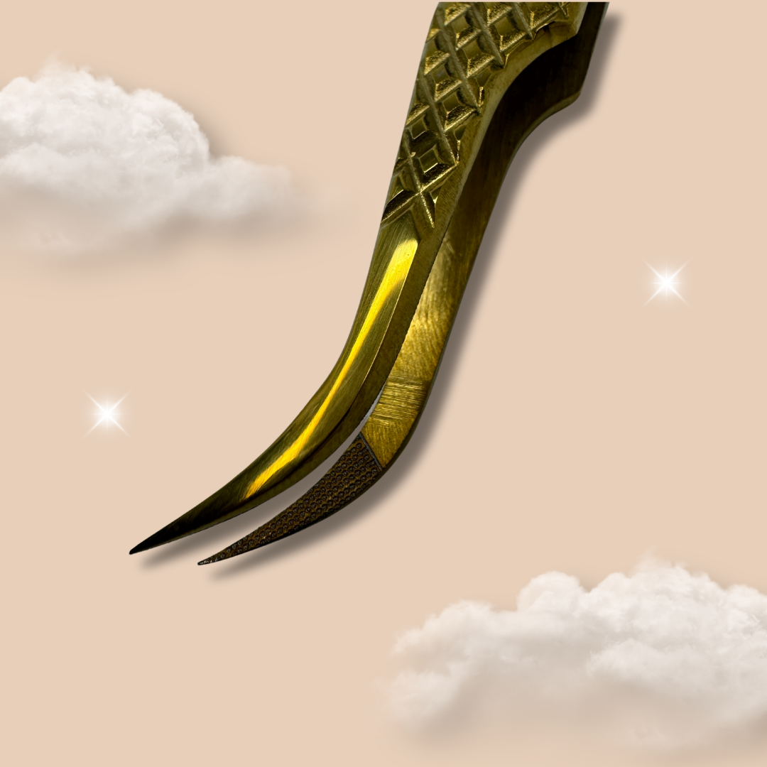 The “Multiuse” curved tweezer